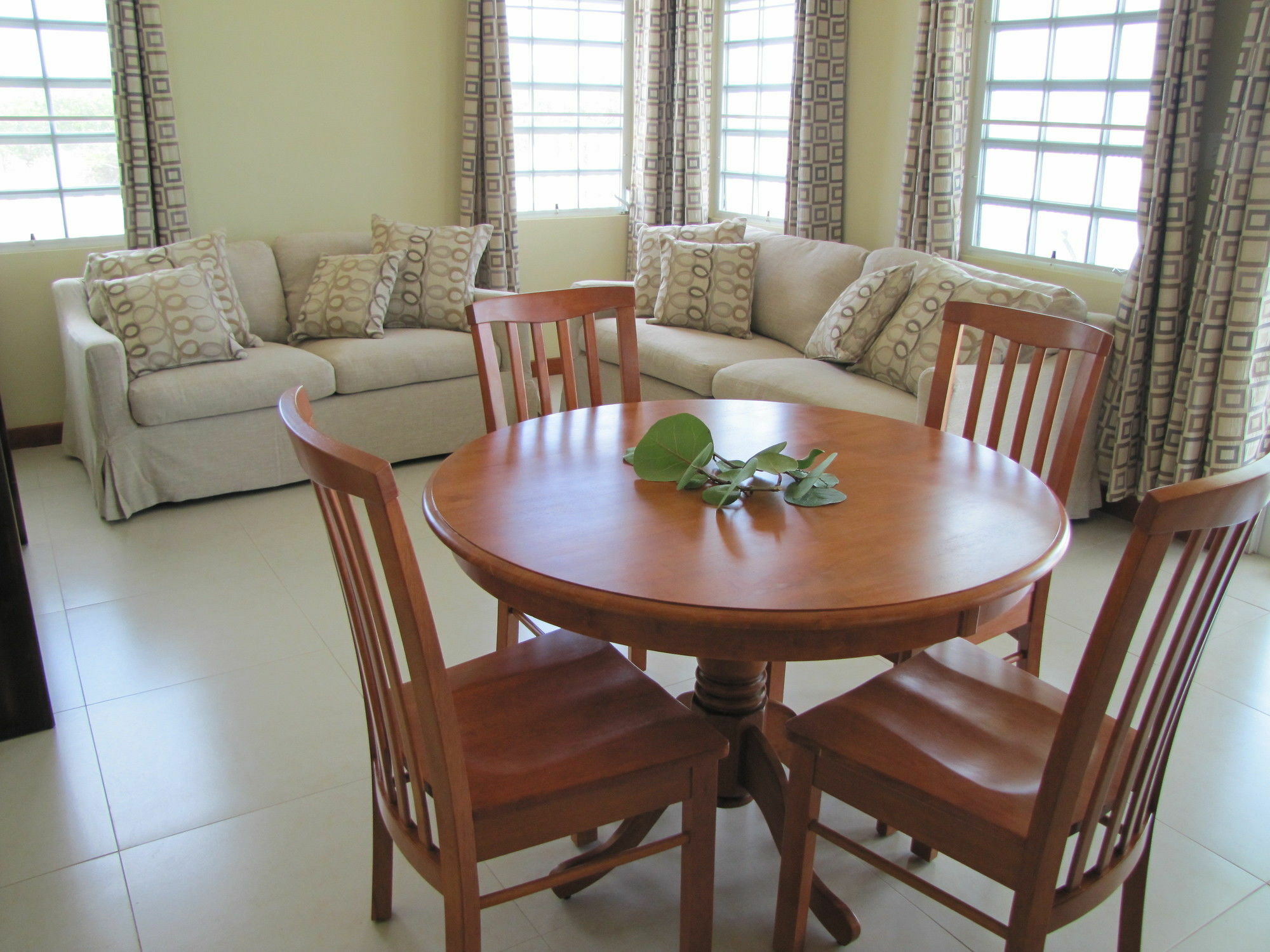 Sea Grape Villas The Settlement Экстерьер фото