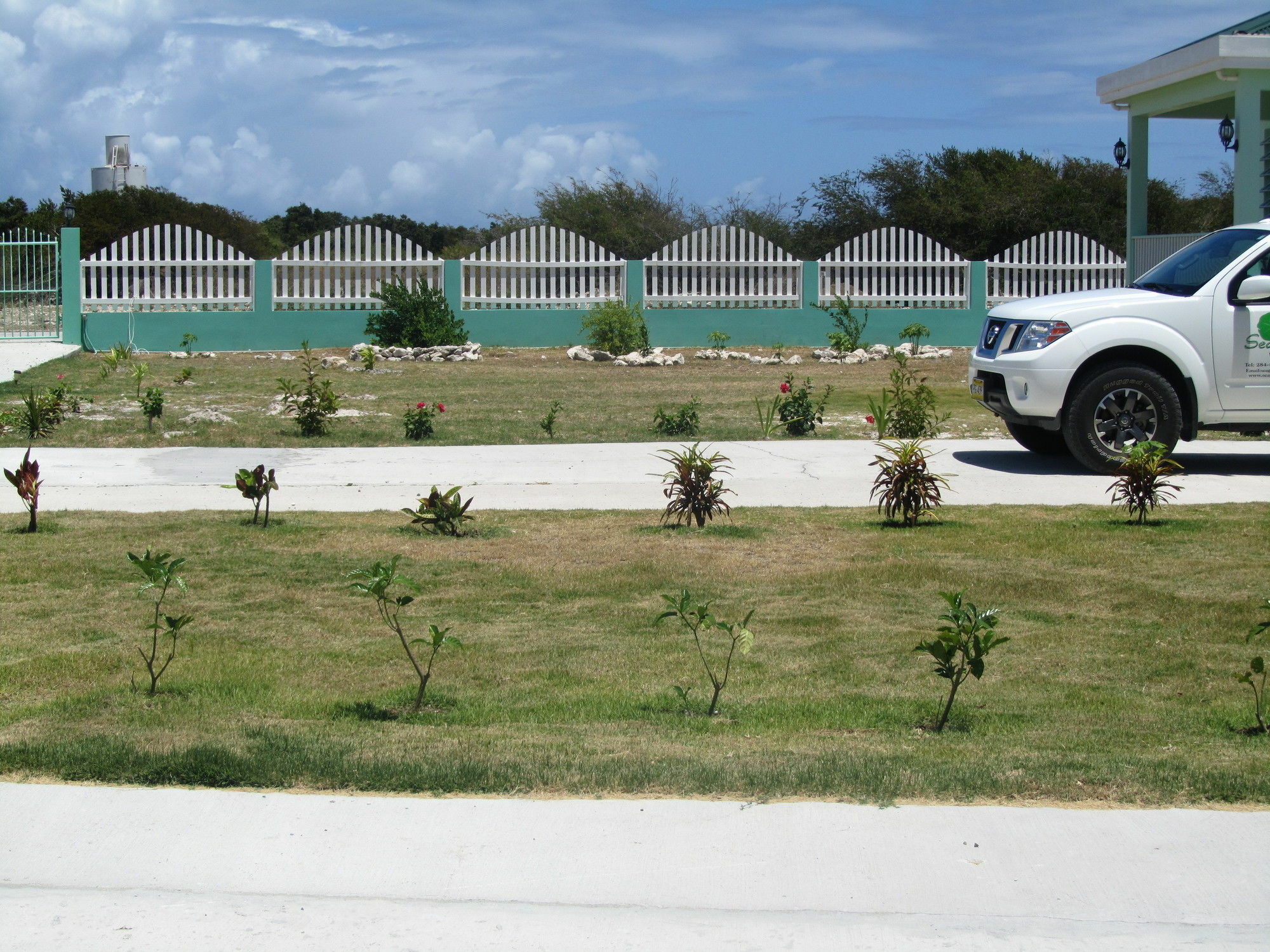 Sea Grape Villas The Settlement Экстерьер фото