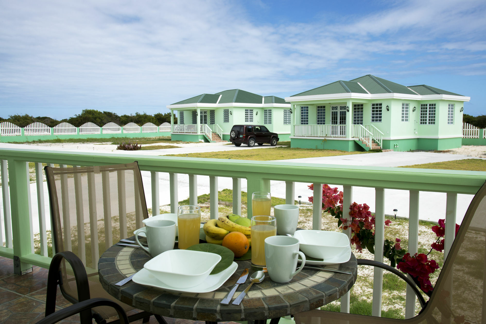Sea Grape Villas The Settlement Экстерьер фото