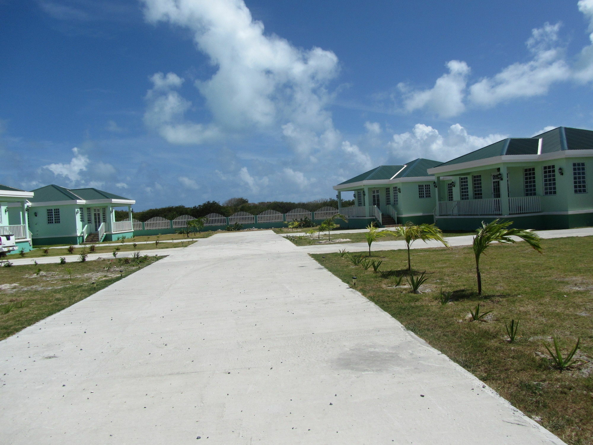 Sea Grape Villas The Settlement Экстерьер фото