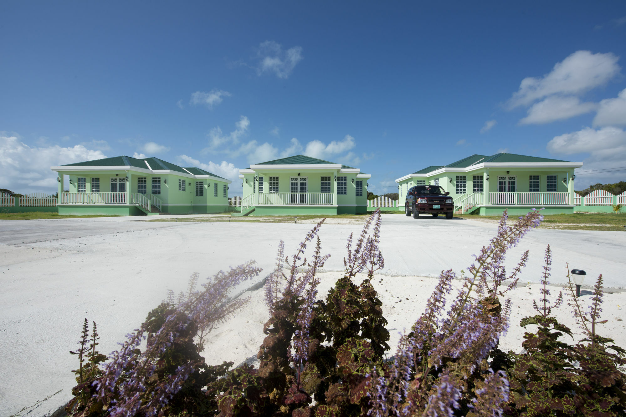 Sea Grape Villas The Settlement Экстерьер фото
